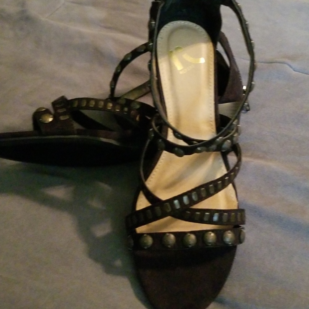 Black sandals